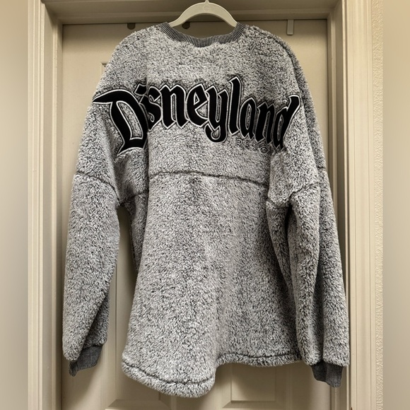 Disney Parks Disneyland Spirit Jersey like new worn once - Picture 4 of 6